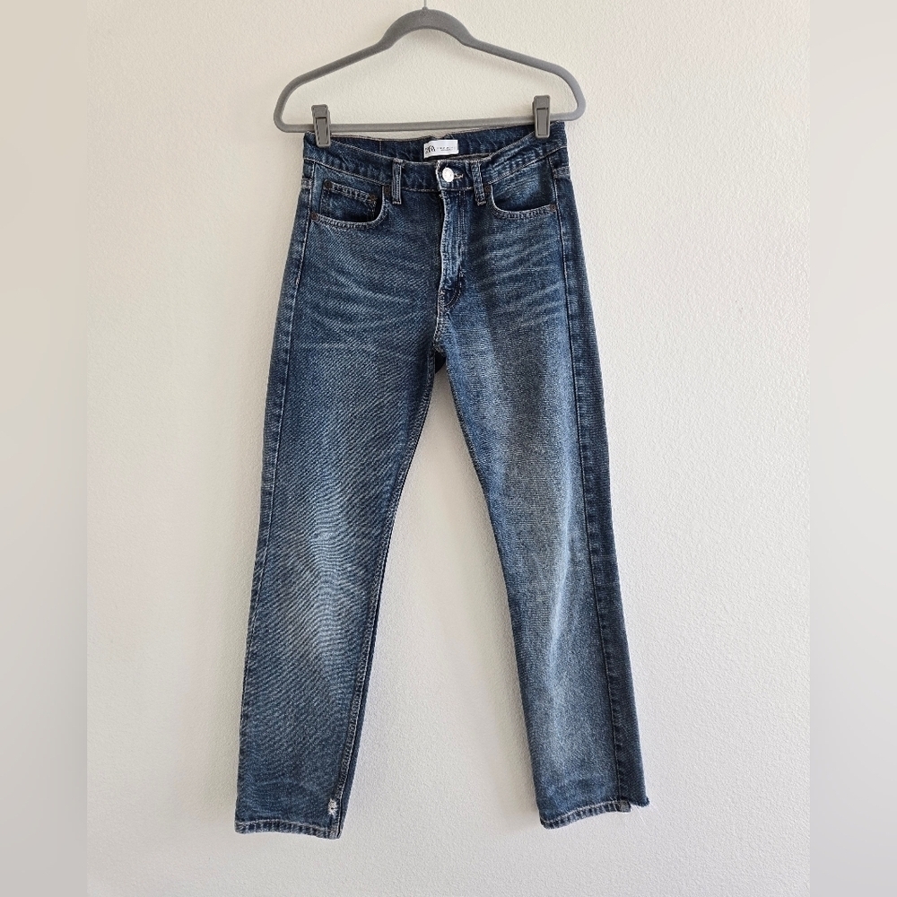 Zara High Rise Straight Leg‎ Jeans 100% Rigid Cotton size 4
